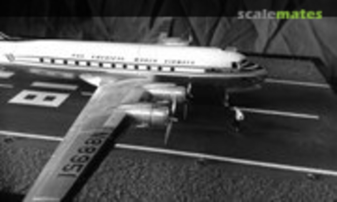 Douglas DC-4 1:144