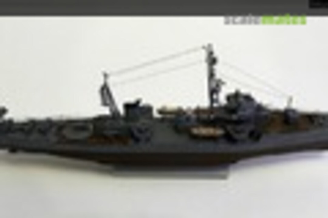 Ukuru 1:350