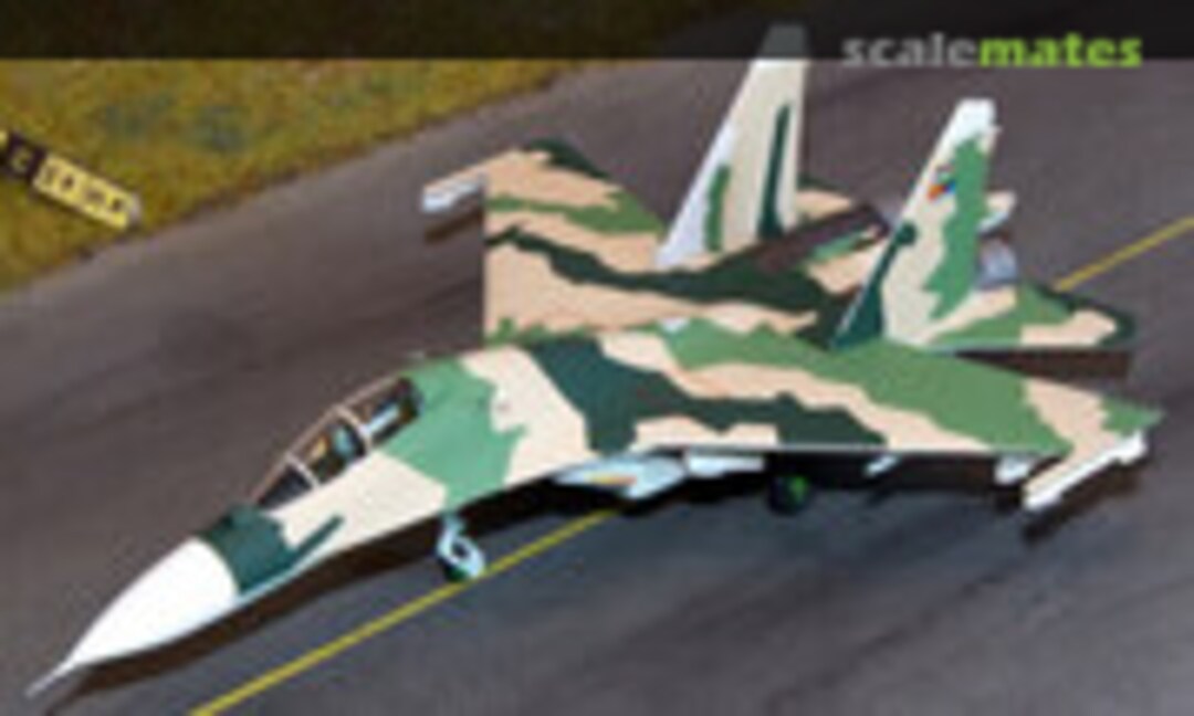 Sukhoi Su-27UBK Flanker-C 1:144