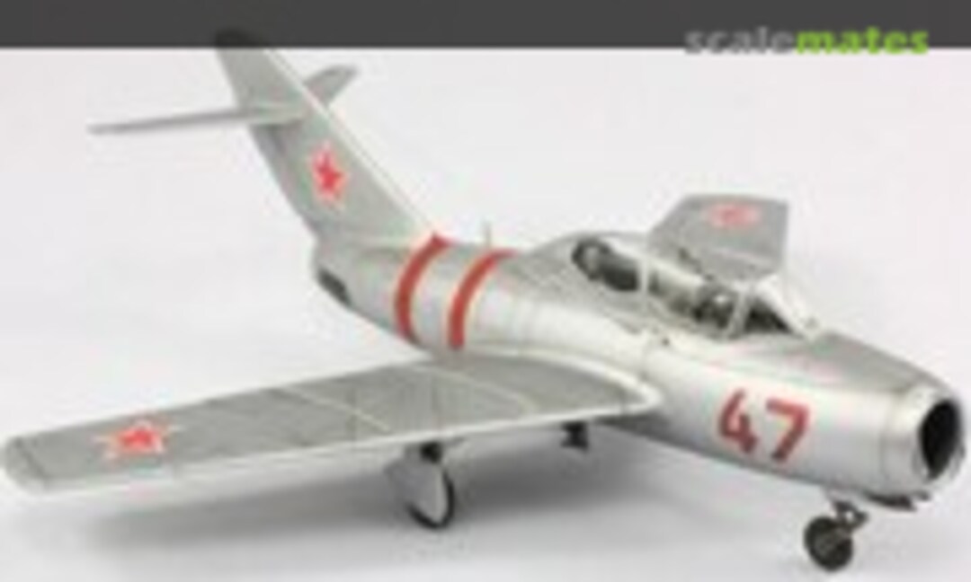 Mikoyan-Gurevich MiG-15UTI Midget 1:48