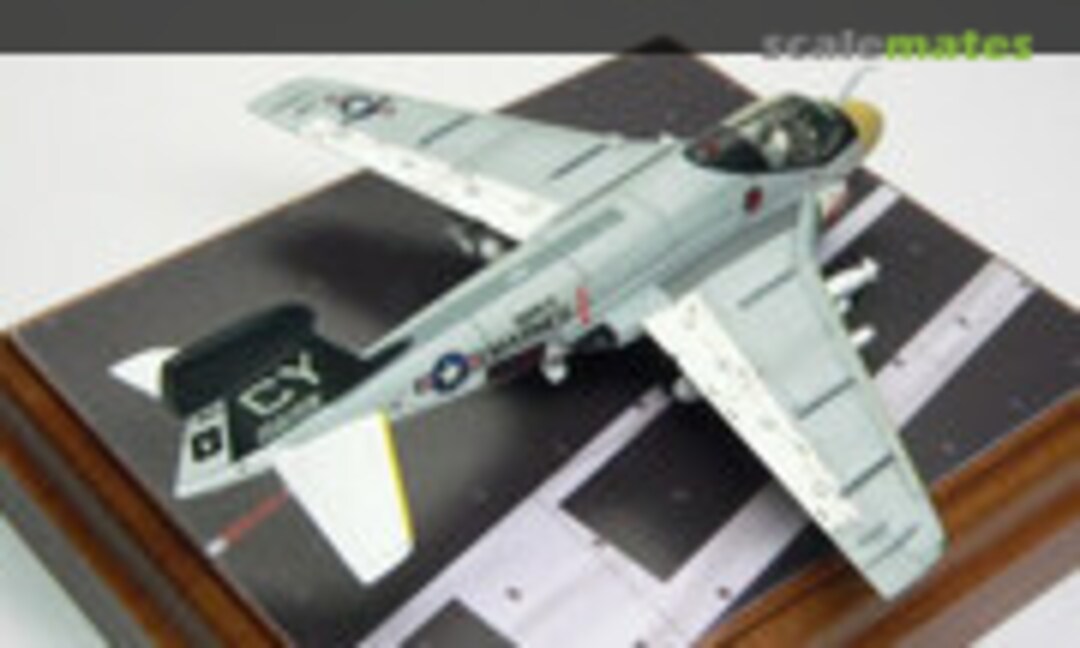 Grumman EA-6A Intruder 1:144
