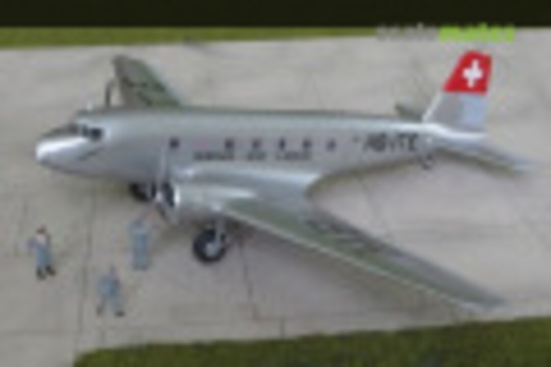 Douglas DC-2 1:72