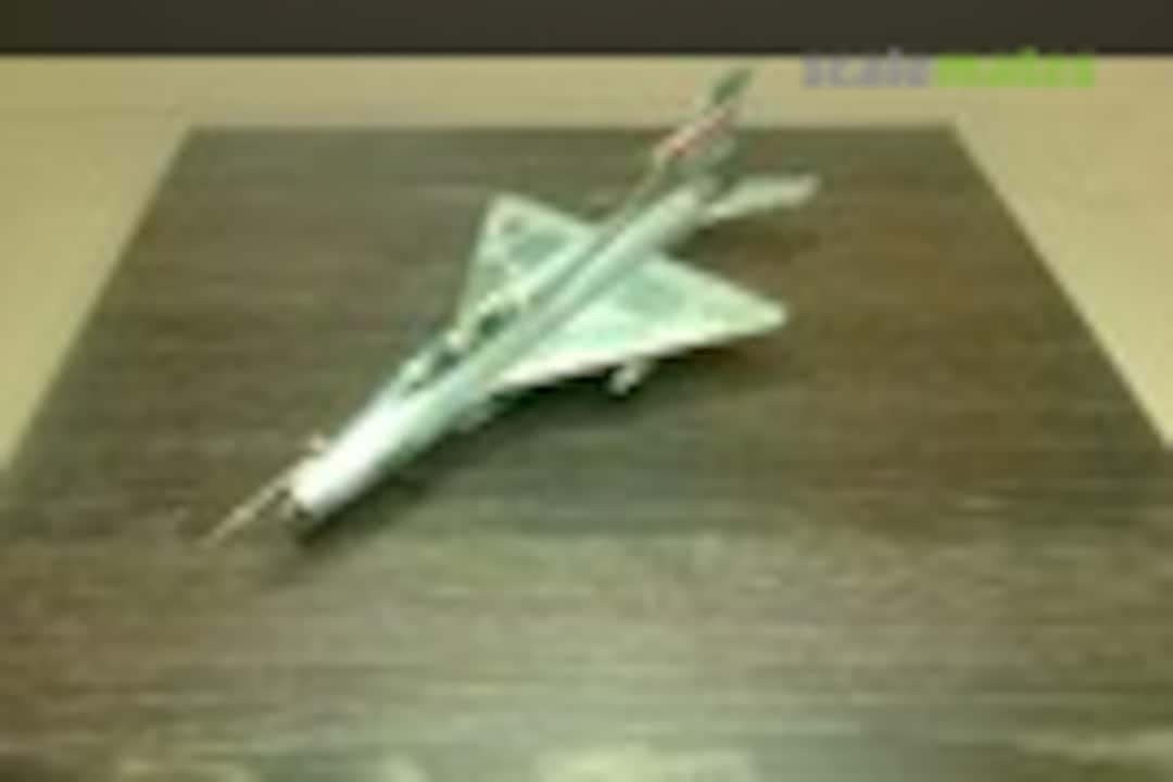 Mikoyan-Gurevich MiG-21US Mongol-B 1:72
