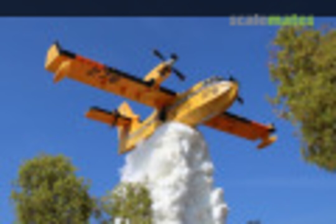 Canadair CL-415 1:72