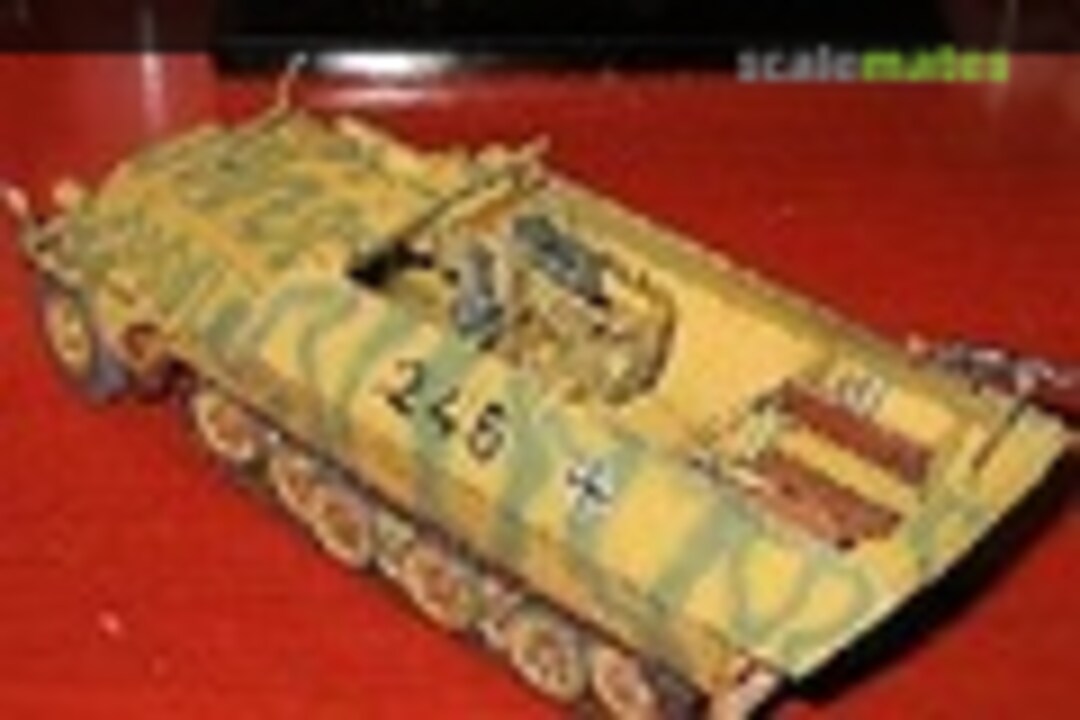 Sd.Kfz. 251/9 Ausf. D Stummel (early) 1:35