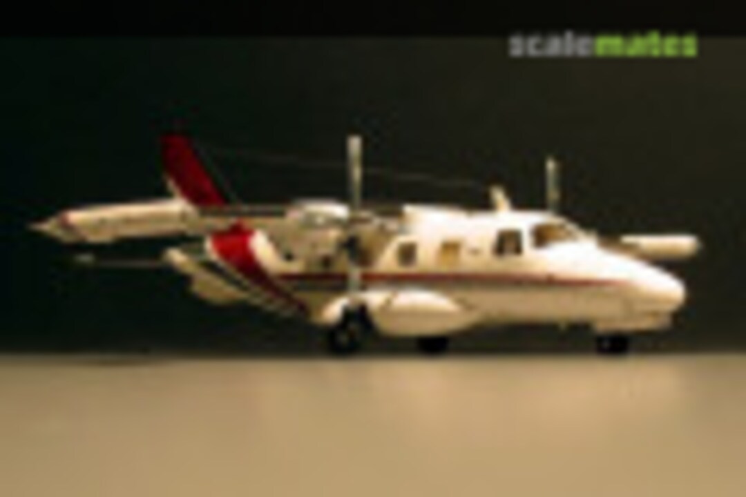 Mitsubishi MU-2B Marquise 1:72