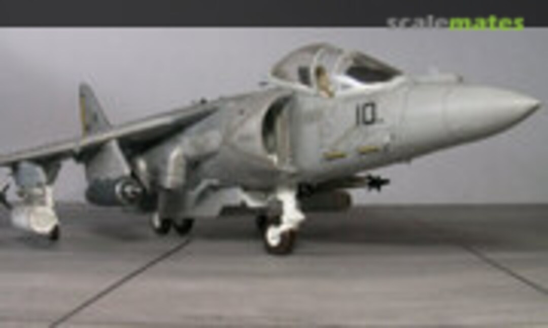 Boeing AV-8B Harrier ll Plus 1:72