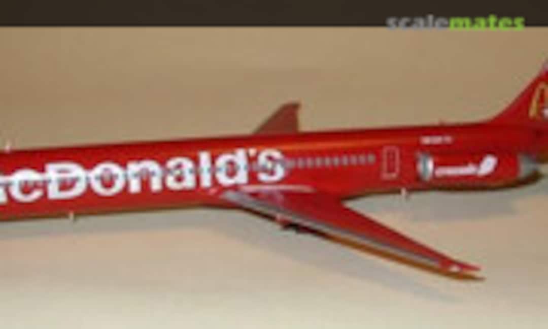McDonnell Douglas MD-80 1:144