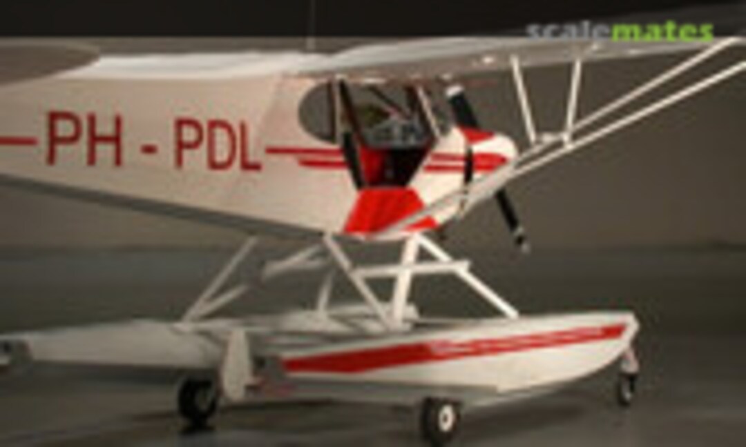 Piper PA-18-150 FLOAT PLANE 1:32