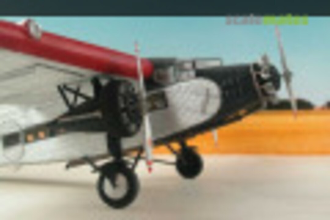 Ford 5 AT Trimotor 1:72