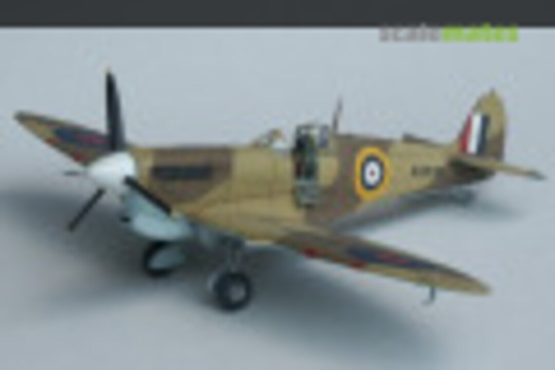 Supermarine Spitfire Mk.Vb Trop 1:72