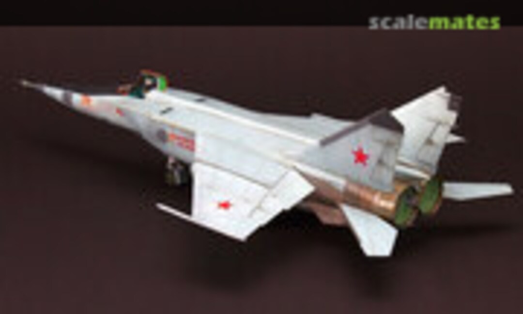 MiG-25RBT Foxbat-B 1:48