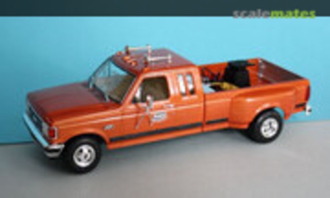 Ford F-350 Duallie 1:24