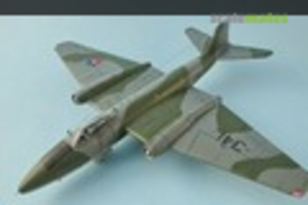 English Electric Canberra PR.9 1:72
