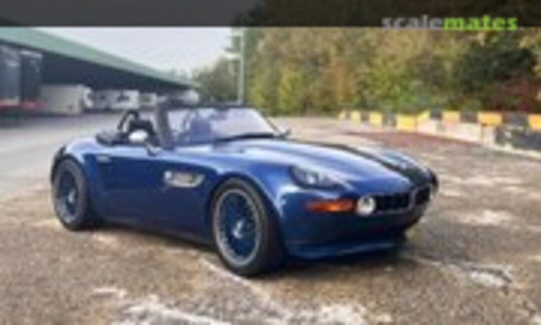 BMW Z8 1:8