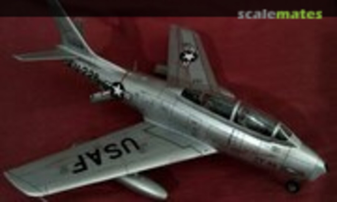 North American TF-86F Sabre 1:48