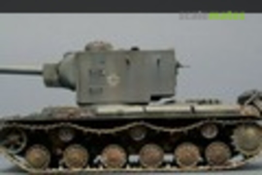 Pz.Kpfw. KV-2 754(r) 1:48