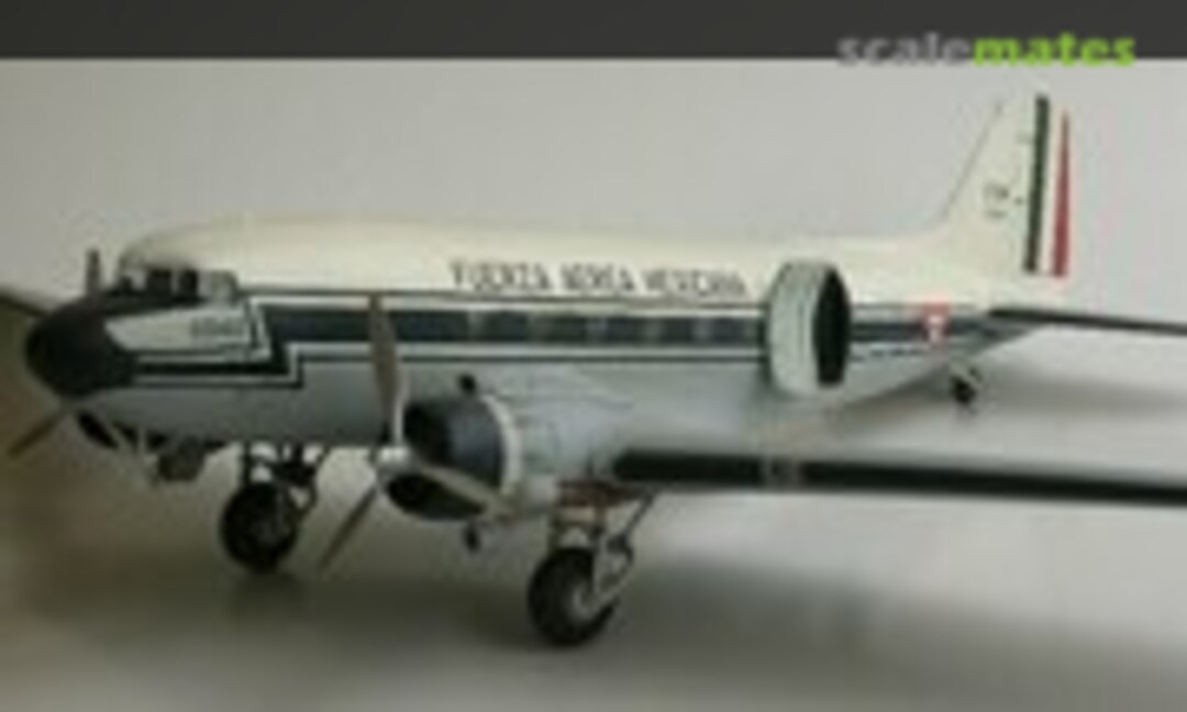 Douglas C-47 Dakota 1:48