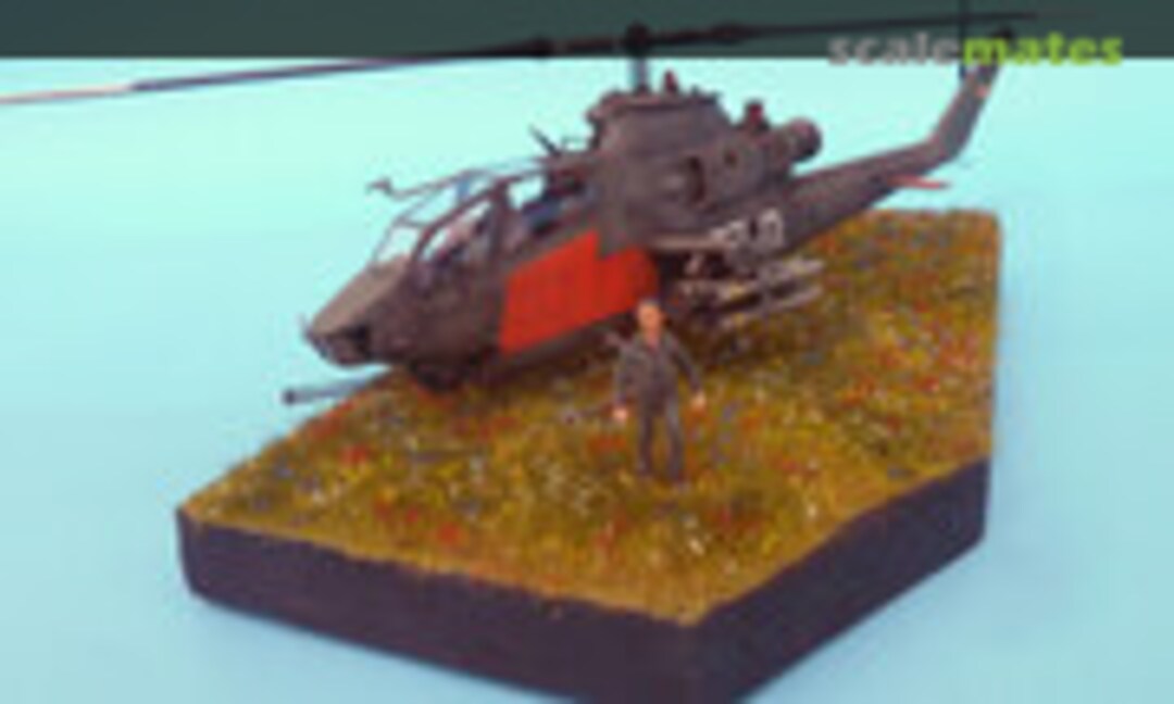 Bell AH-1S Cobra Attack Helicopter 1:48