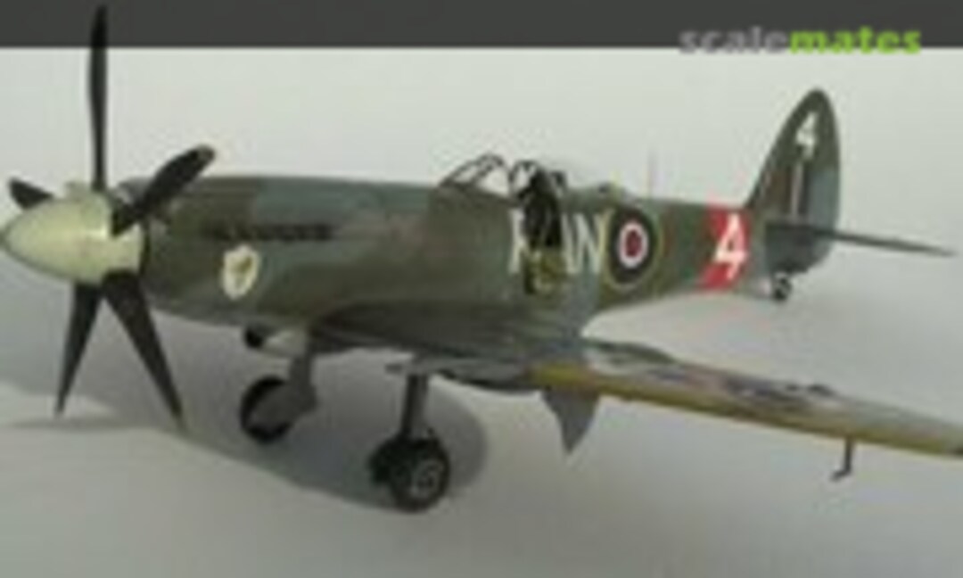 Supermarine Spitfire F.22 1:48