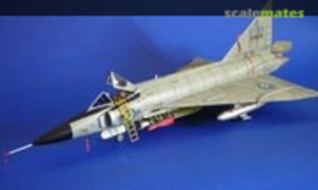 Convair F-102A Delta Dagger 1:48