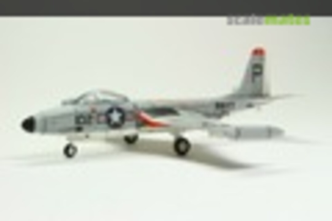 McDonnell F2H-3 Banshee 1:144