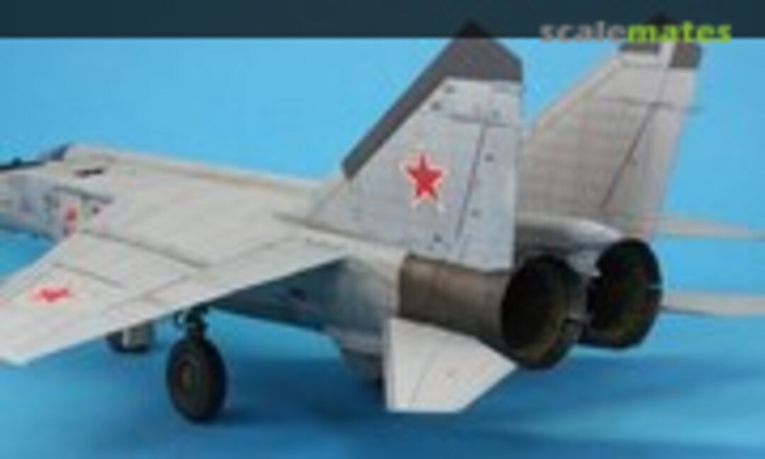 MiG-25PDS Foxbat-E 1:48