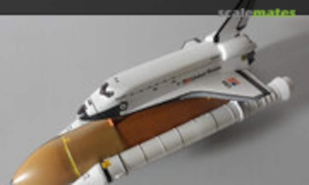 Space Shuttle Discovery mit Booster Rockets 1:288