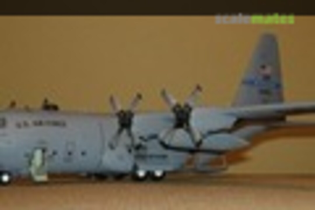 Lockheed C-130H Hercules 1:72