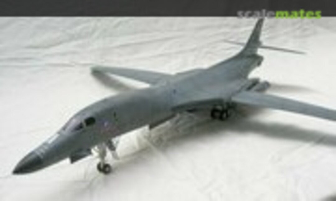 Boeing B-1B Lancer 1:48