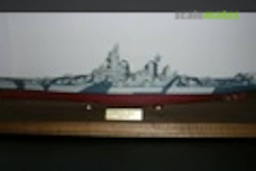 Schlachtschiff USS Iowa 1:350