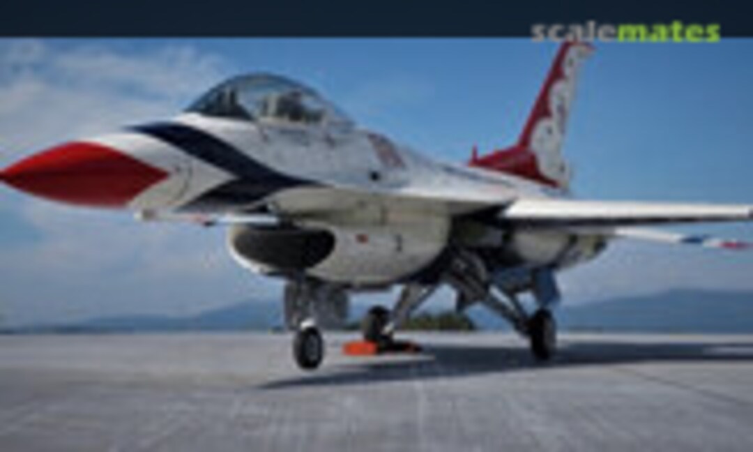 F-16 C Fighting Falcon Block 32 1:32