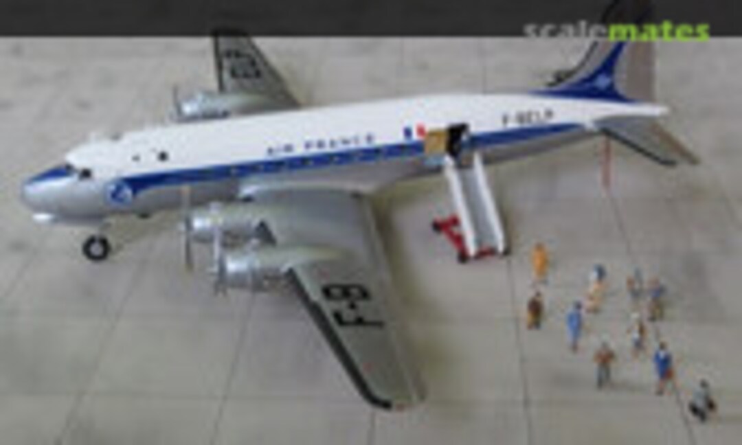 Douglas DC-4 1:72