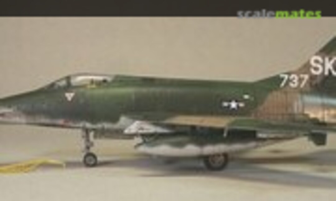 North American F-100C Super Sabre 1:48