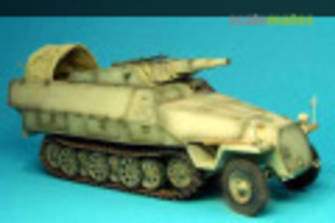 Sd.Kfz. 251/9 Ausf. D Stummel (late) 1:35