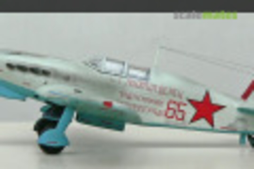 Yak-7 Modelist Як-7 Моделист Каропка.ру 1:72