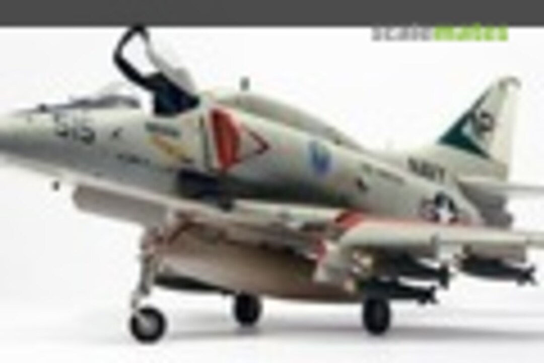 Douglas A-4F Skyhawk 1:48