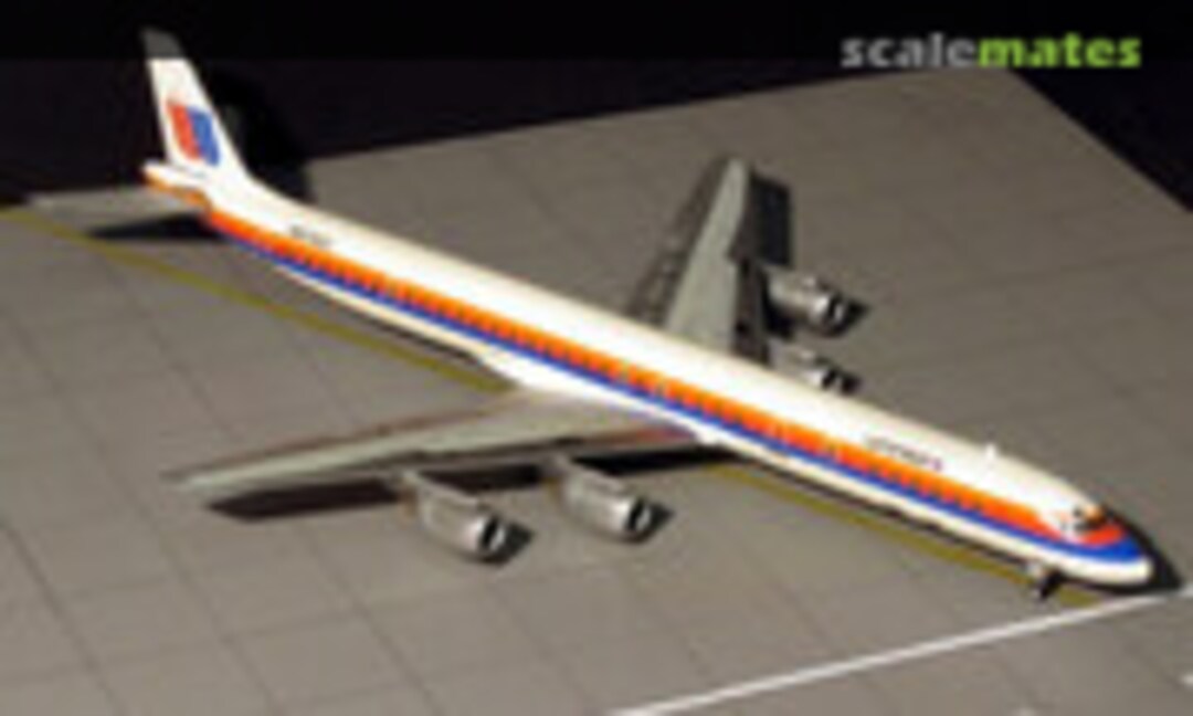 Douglas DC-8-71 1:144