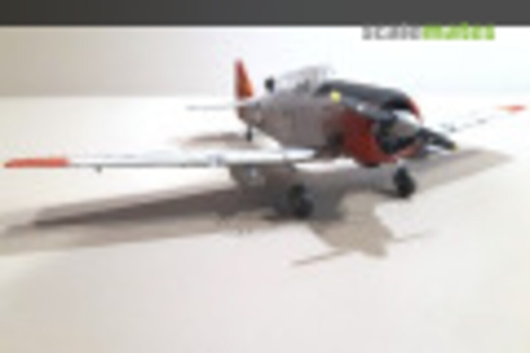 North American T-6 Texan 1:72