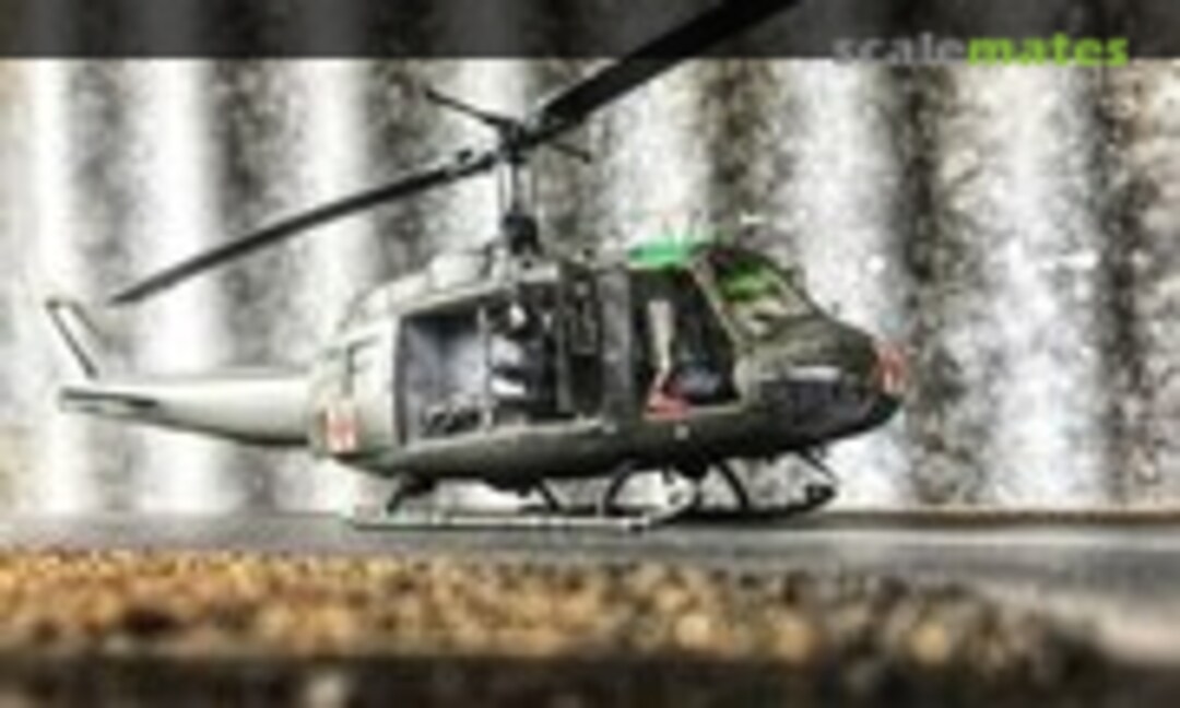 Bell UH-1V Huey 1:48
