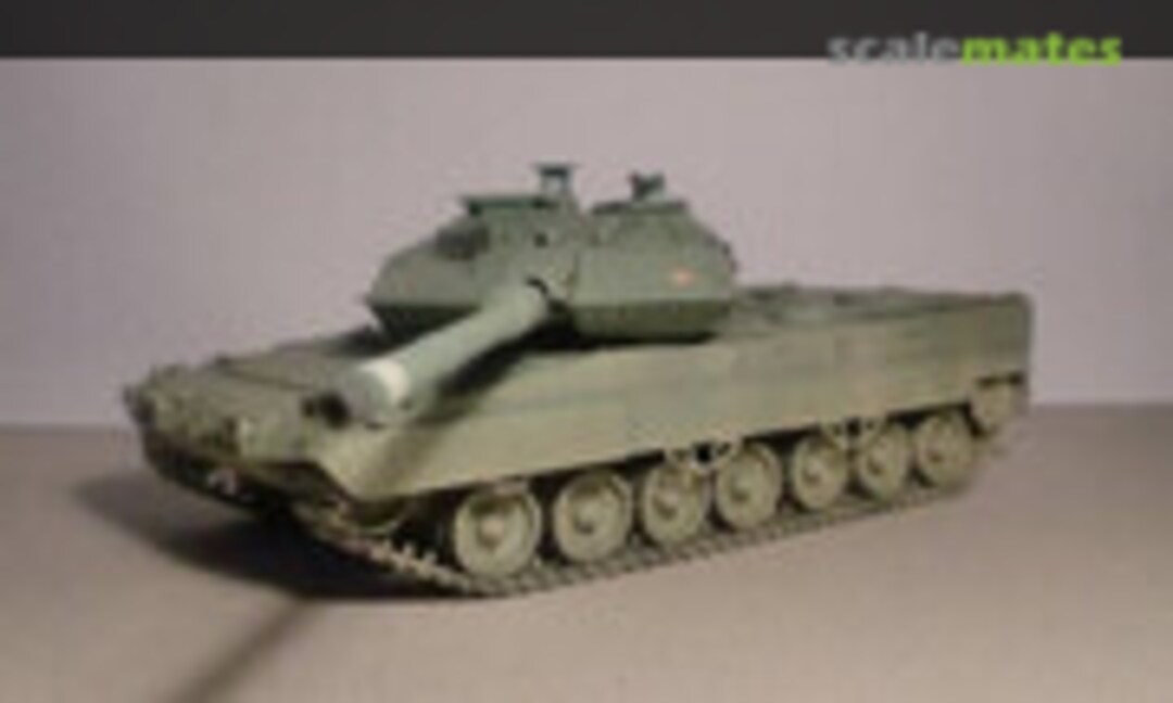 Leopard 2E 1:35