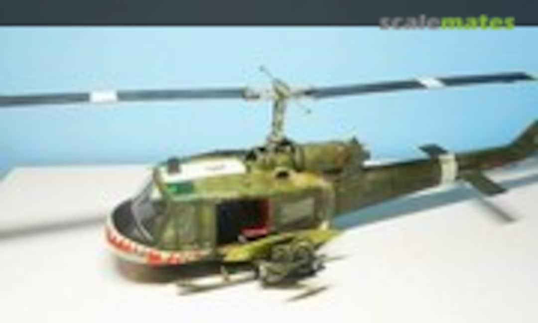 Bell UH-1B Huey 1:24