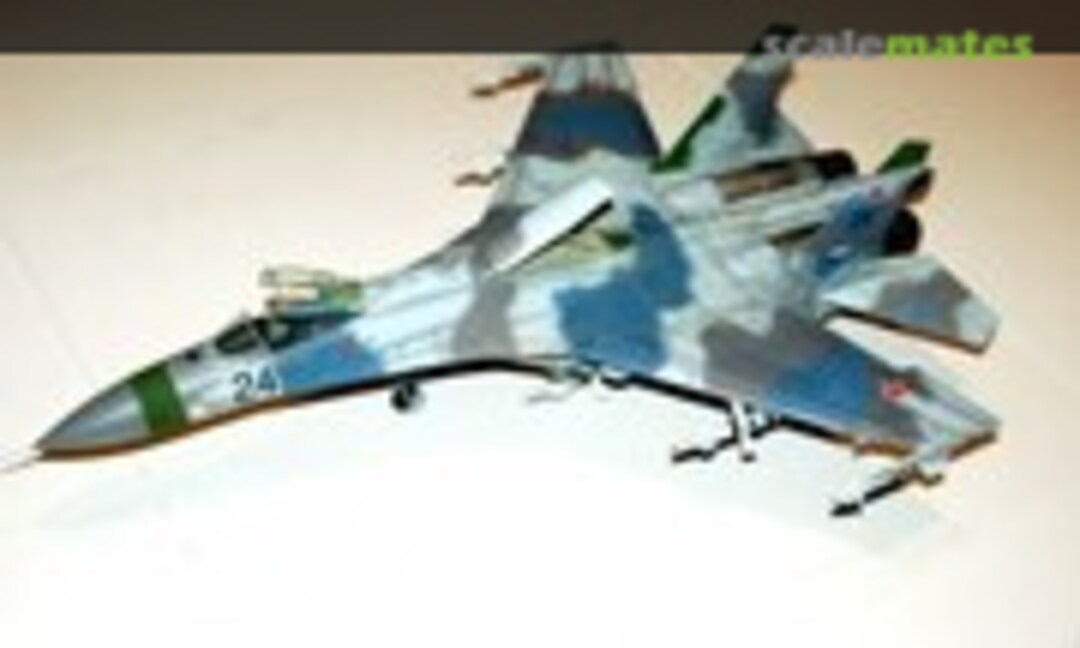 Sukhoi Su-27 Flanker-B 1:32