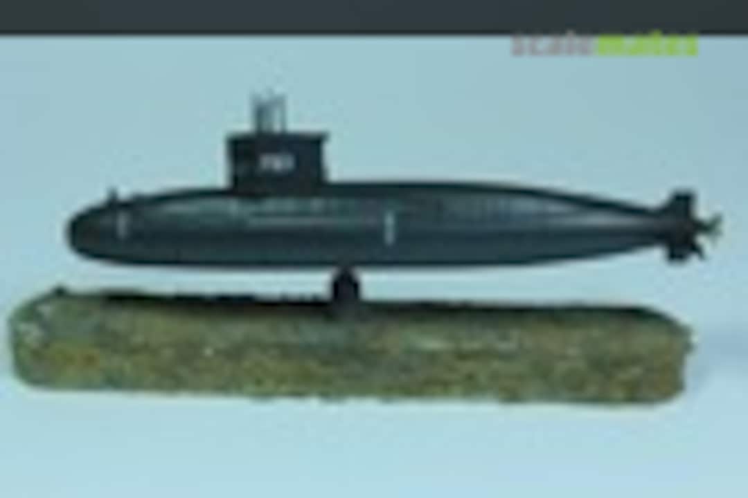 Taiwanese Hai Lung Class Submarine 1:700
