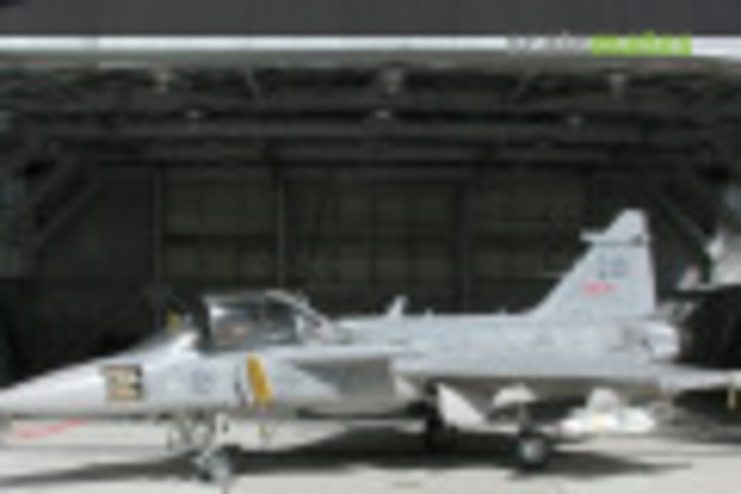 Saab JAS-39 C Gripen 1:48