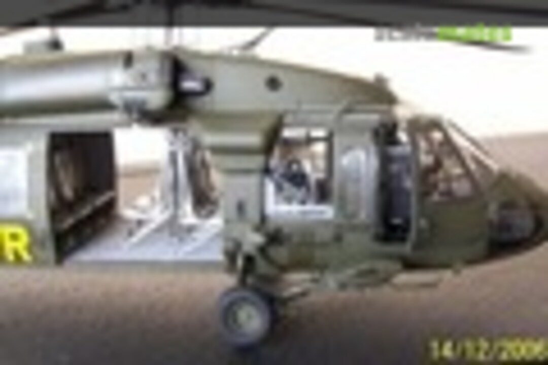 Sikorsky UH-60L Black Hawk 1:35