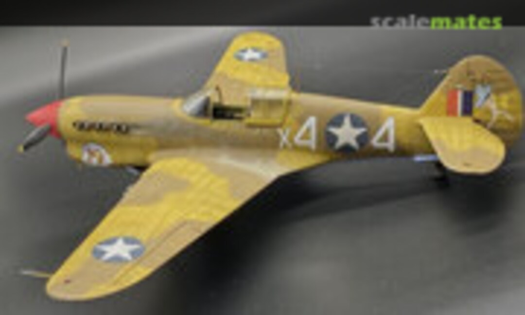 Curtiss P-40F Warhawk 1:32
