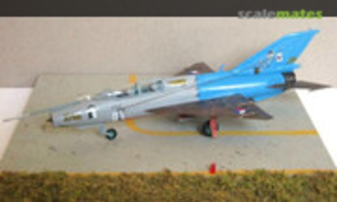 Mikoyan-Gurevich MiG-21UM Mongol-B 1:72