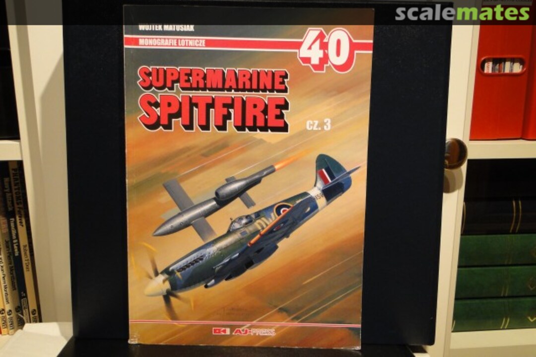 Cover Supermarine Spitfire CZ.3 40 AJ-Press Cover Supermarine Spitfire CZ.3 40 AJ-Press
