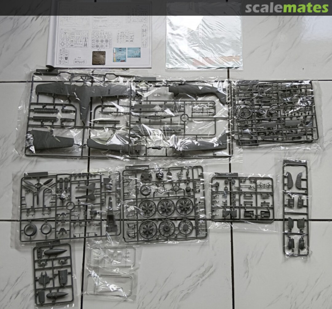 Contents Focke-Wulf FW190A-6 BF-003 Border Model Contents Focke-Wulf FW190A-6 BF-003 Border Model